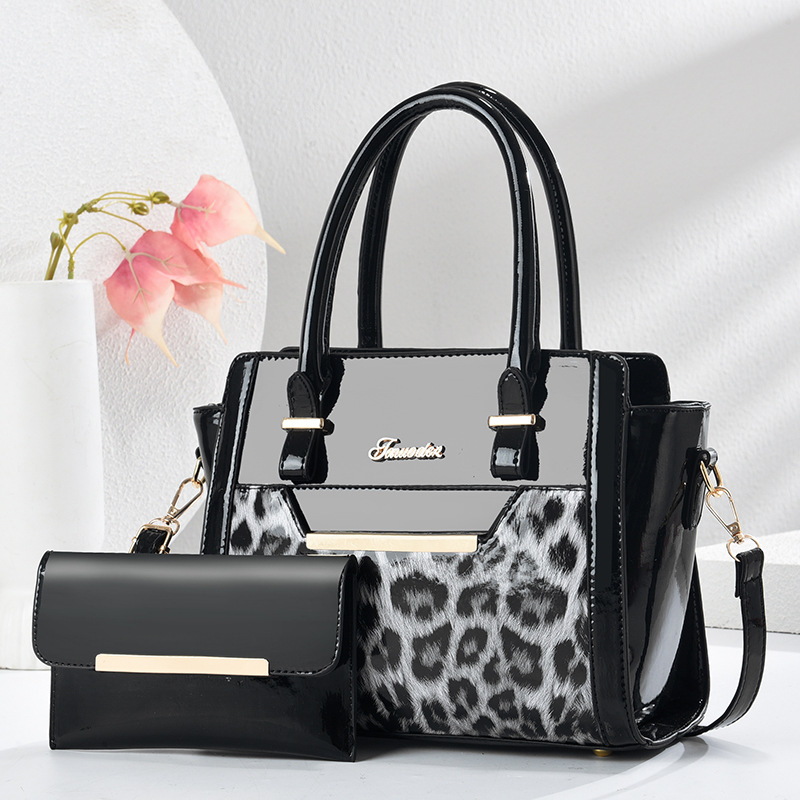 Ladies' Shiny Leather Design S - Interior Design Simple 评论和价格