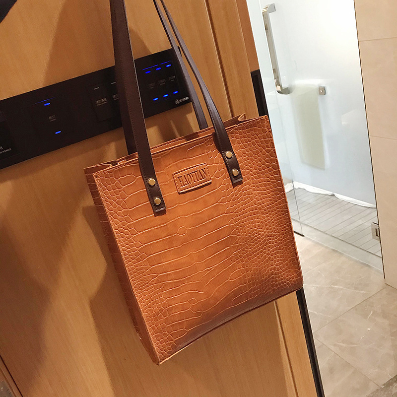 Crocodile Pattern Women Simple - Interior Design Simple 评论和价格